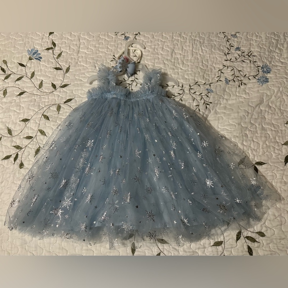 1st Birthday Snowflake photoshoot outfit/bow
